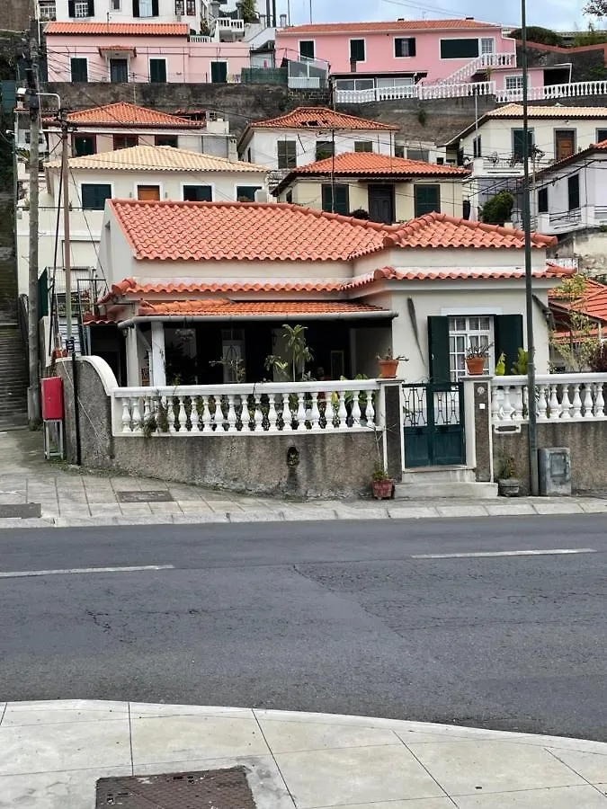 Alloggio in famiglia Home & Flower 3 Funchal